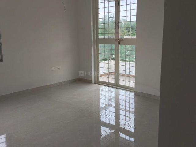 5 BHK Apartment in Parvati Darshan for rent Pune. The reference number is 20840654