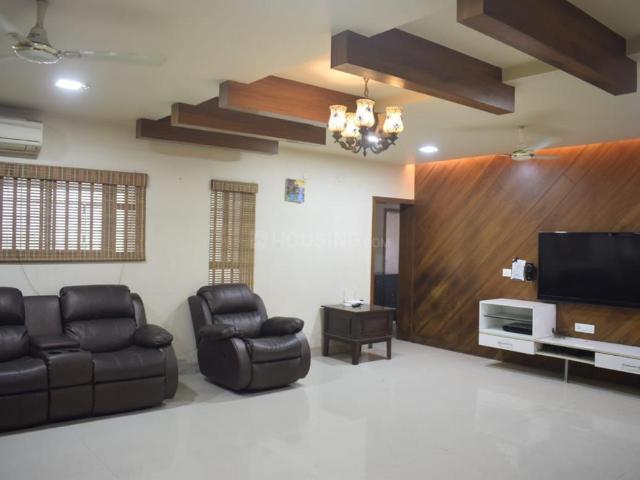 5 BHK Apartment in Pashan for resale Pune. The reference number is 21047060