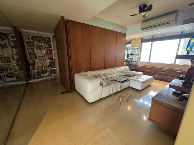 5 BHK Apartment in Prabhadevi for rent Mumbai. The reference number is 21226747