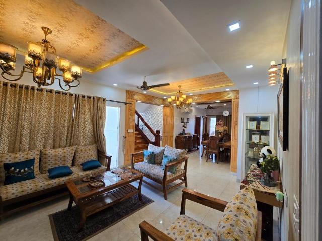 5 BHK Apartment in Raj Nagar Extension for resale Ghaziabad. The reference number is 20615034