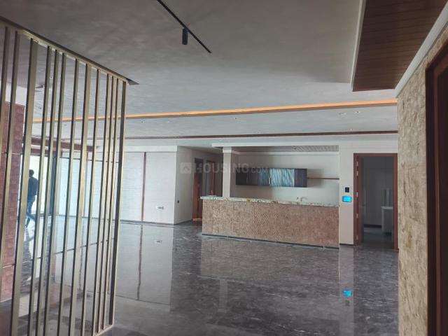5 BHK Apartment in Rajajinagar for resale Bengaluru. The reference number is 21047569