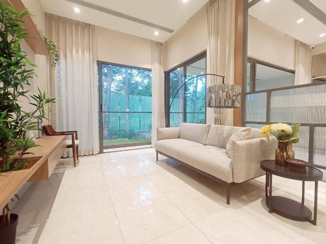 5 BHK Apartment in Wanowrie for resale Pune. The reference number is 17913502