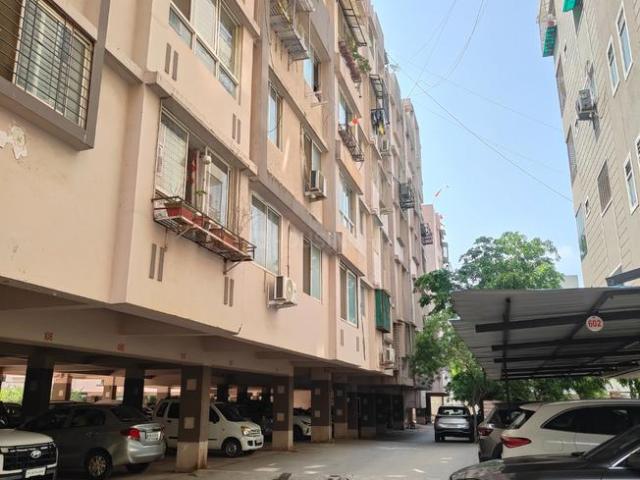 5 BHK Apartment in Telephone Nagar for resale Indore. The reference number is 20678844