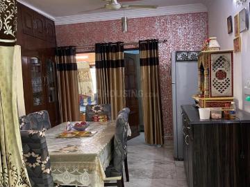 5 BHK Apartment in Vasant Kunj for resale New Delhi. The reference number is 20469308