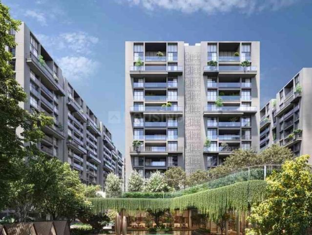 5 BHK Apartment in Vesu for resale Surat. The reference number is 19322103