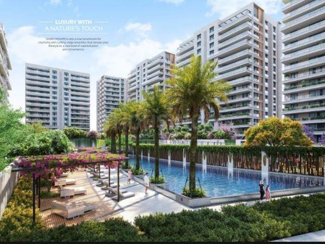 5 BHK Apartment in Vesu for resale Surat. The reference number is 21033436