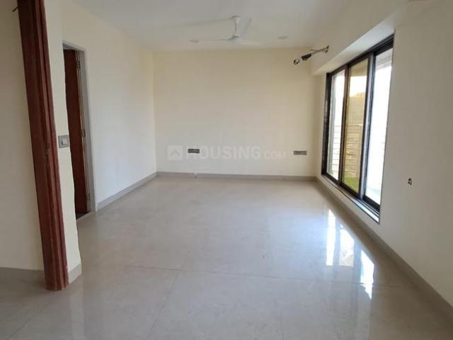 5 BHK Apartment in Vile Parle West for rent Mumbai. The reference number is 20489126