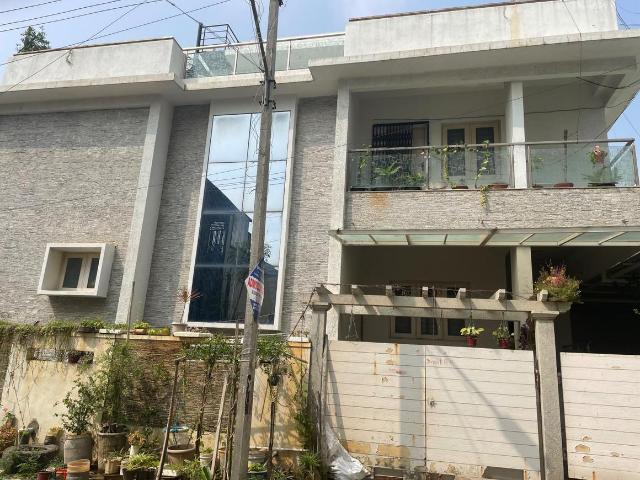 5 BHK Duplex in Battarahalli for resale Bengaluru. The reference number is 18780978