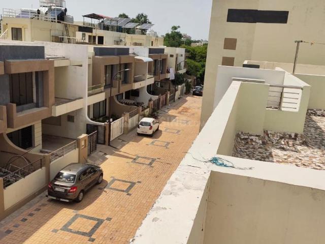5 BHK Duplex in Bawadiya Kalan for rent Bhopal. The reference number is 20526471