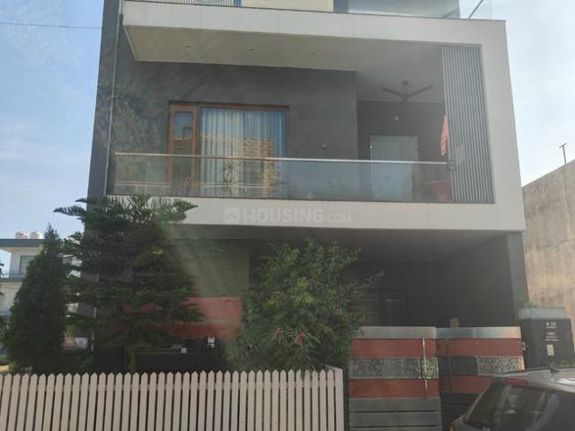 5 BHK Duplex in Bhagat Singh Nagar for resale Dera Bassi. The reference number is 19936248