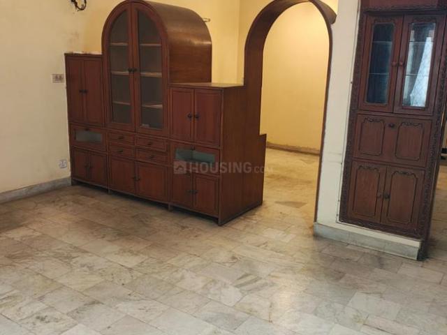 5 BHK Duplex in Garhi for resale New Delhi. The reference number is 19930287