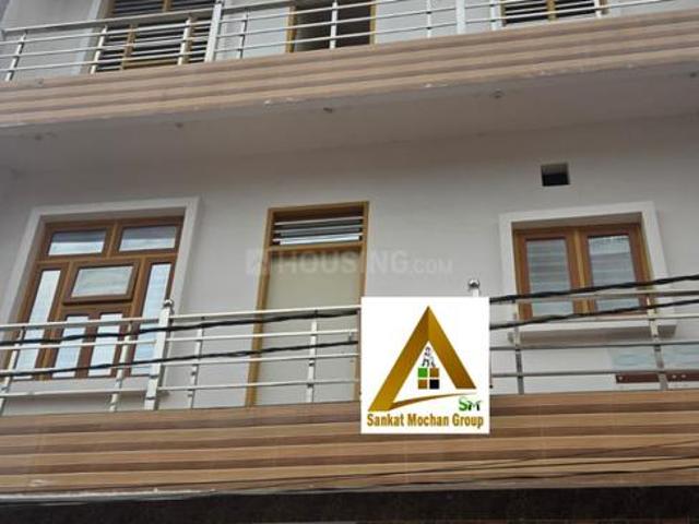 5 BHK Duplex in Haibat Mau Mawaiya for rent Lucknow. The reference number is 20178471