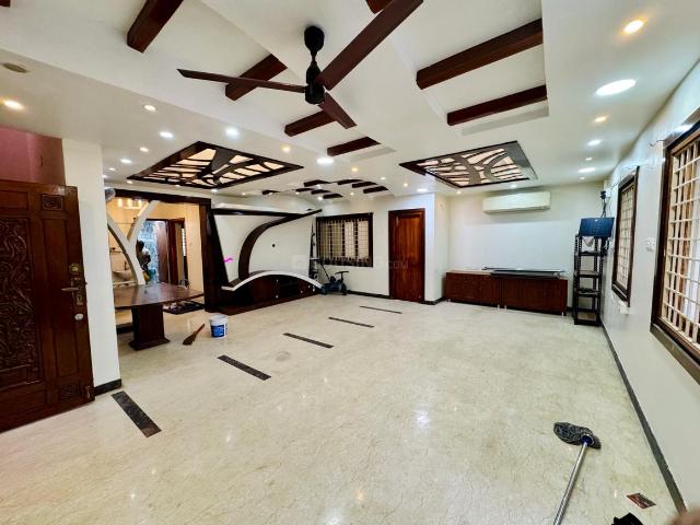 5 BHK Duplex in Mogappair East for rent Chennai. The reference number is 20766771