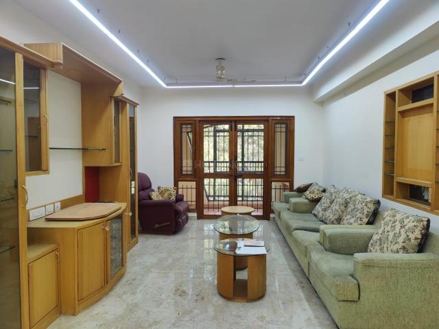 5 BHK Duplex in Malleswaram for rent Bengaluru. The reference number is 20371115