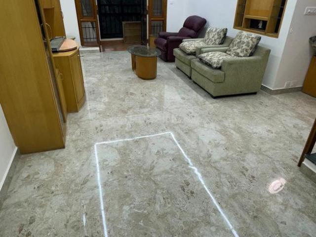5 BHK Duplex in Malleswaram for rent Bengaluru. The reference number is 20673764