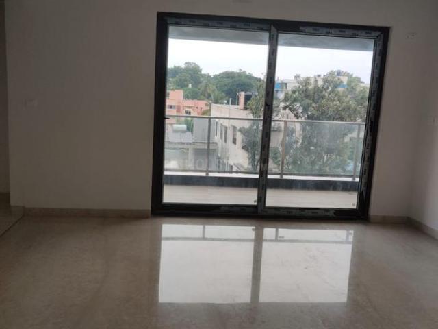 5 BHK Duplex in Malleswaram for resale Bengaluru. The reference number is 20880192