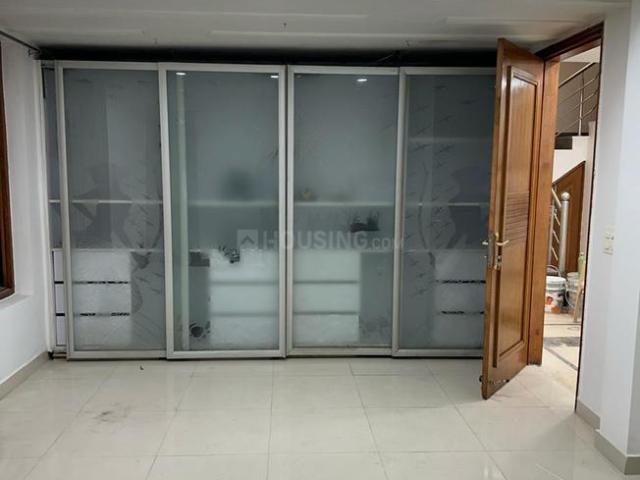 5 BHK Duplex in Sector 39 for resale Noida. The reference number is 20237653