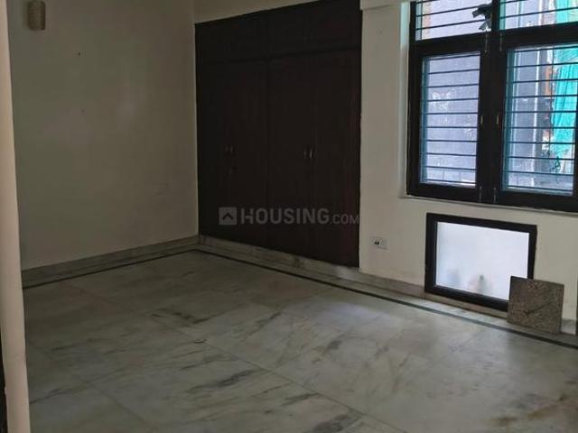 5 BHK Duplex in Sector 30 for resale Noida. The reference number is 17626718
