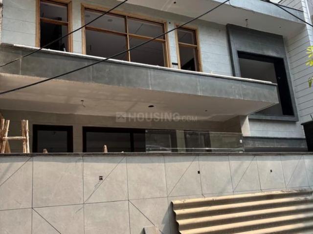 5 BHK Duplex in Sector 41 for resale Noida. The reference number is 20827281