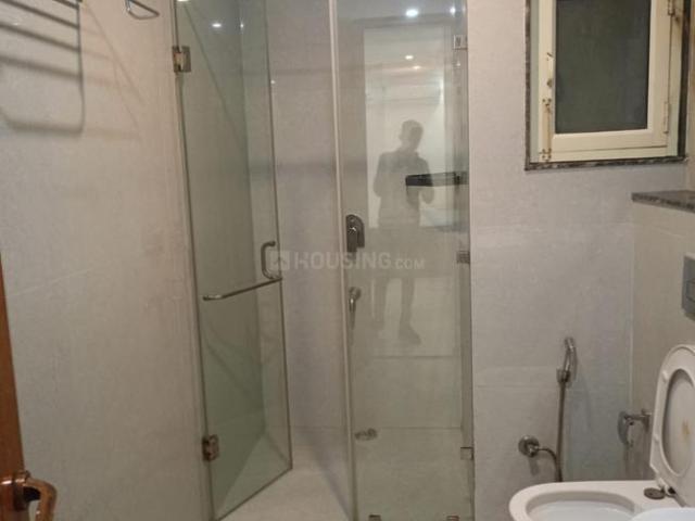5 BHK Duplex in Sector 52 for resale Noida. The reference number is 20322815