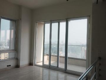 5 BHK Duplex in Park Street Area for resale Kolkata. The reference number is 20204073