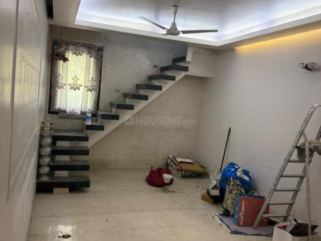 5 BHK Duplex in Rajouri Garden for resale New Delhi. The reference number is 20564276