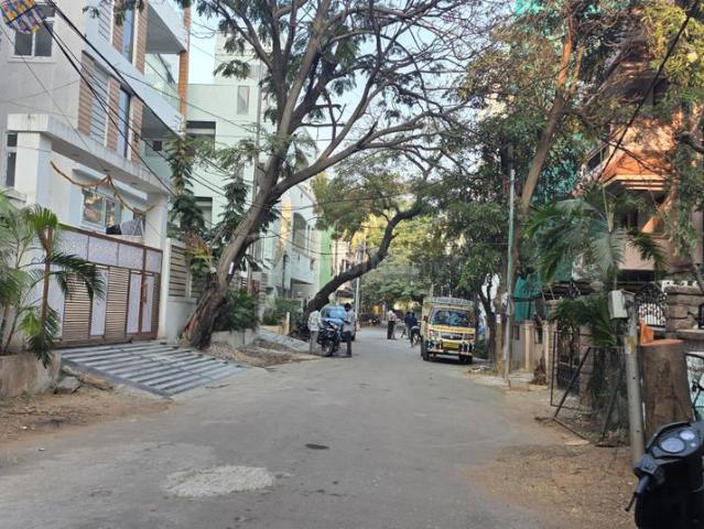 5 BHK Duplex in Tarnaka for resale Secunderabad. The reference number is 19353651
