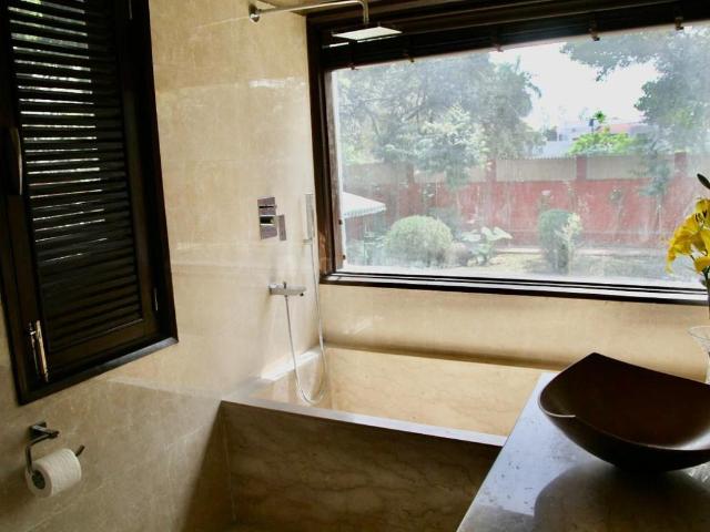 5 BHK Farm House in Chhattarpur for rent New Delhi. The reference number is 20689920