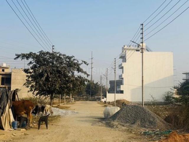 5 BHK Farm House in Sector 118 for resale Noida. The reference number is 20241376