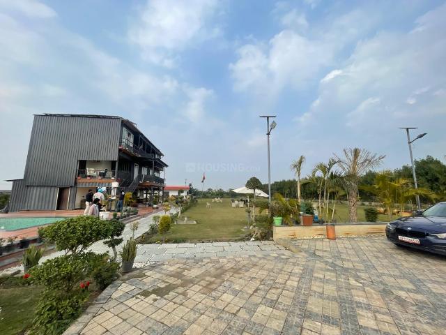 5 BHK Farm House in Sector 156 for resale Noida. The reference number is 19501374