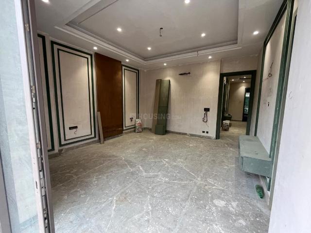5 BHK Independent Builder Floor in GTB Nagar for resale New Delhi. The reference number is 18620462
