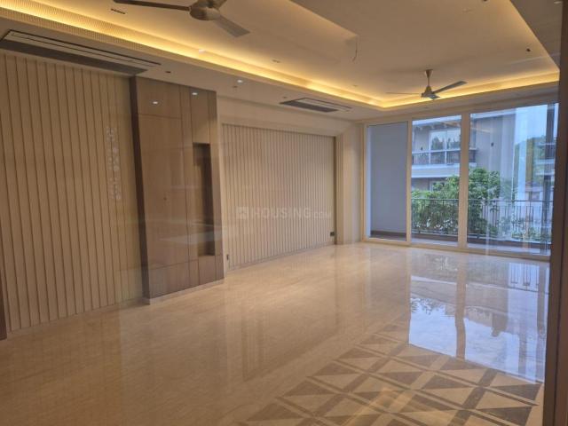 5 BHK Independent Builder Floor in Greater Kailash II for resale New Delhi. The reference number is 21195277
