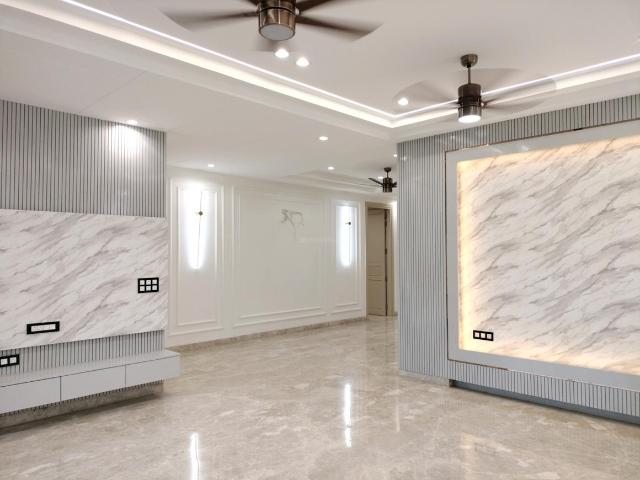 5 BHK Independent Builder Floor in Indirapuram for resale Ghaziabad. The reference number is 17639022