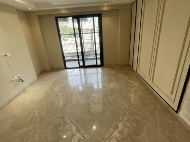 5 BHK Independent Builder Floor in Pitampura for rent New Delhi. The reference number is 21038813