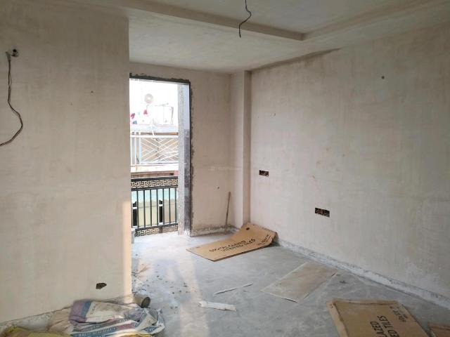 5 BHK Independent Builder Floor in Pitampura for resale New Delhi. The reference number is 20827110