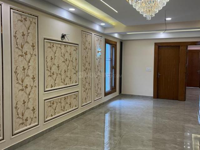 5 BHK Independent Builder Floor in Rajendra Nagar for resale Ghaziabad. The reference number is 19796897