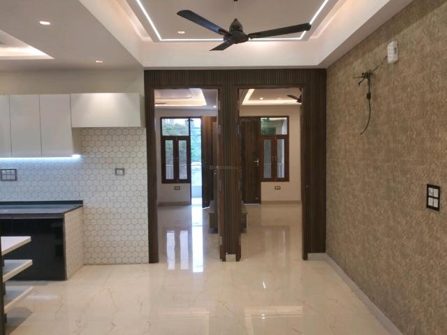 5 BHK Independent Builder Floor in Rajendra Nagar for resale Ghaziabad. The reference number is 19796915