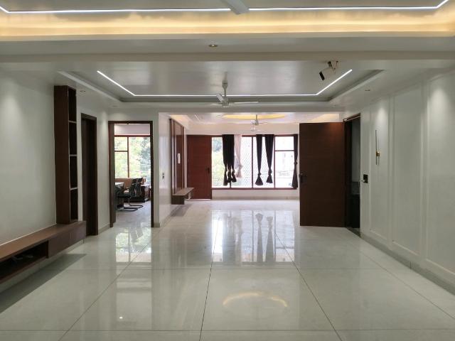 5 BHK Independent Builder Floor in Rajendra Nagar for resale Ghaziabad. The reference number is 19801094