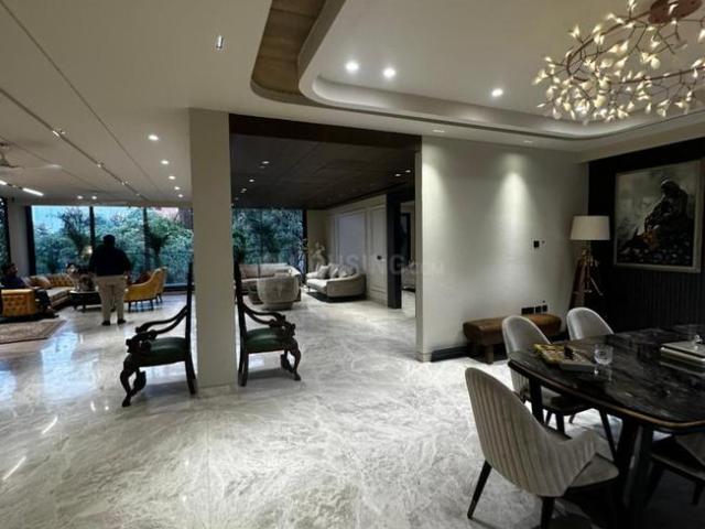5 BHK Independent Builder Floor in Sushant Lok Phase 1 for rent Gurgaon. The reference number is 20785401