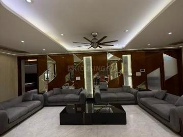 5 BHK Independent Builder Floor in Sector 55 for rent Gurgaon. The reference number is 20472145