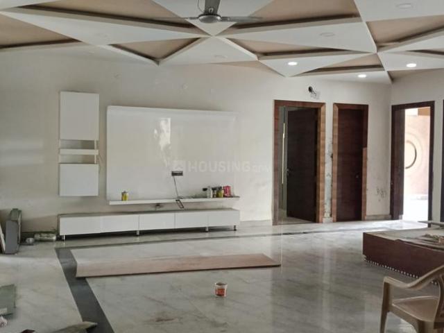 5 BHK Independent Builder Floor in Sector 85 for rent Faridabad. The reference number is 21026518