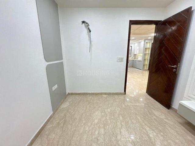 5 BHK Independent Builder Floor in Sector 8 Rohini for resale New Delhi. The reference number is 20735984