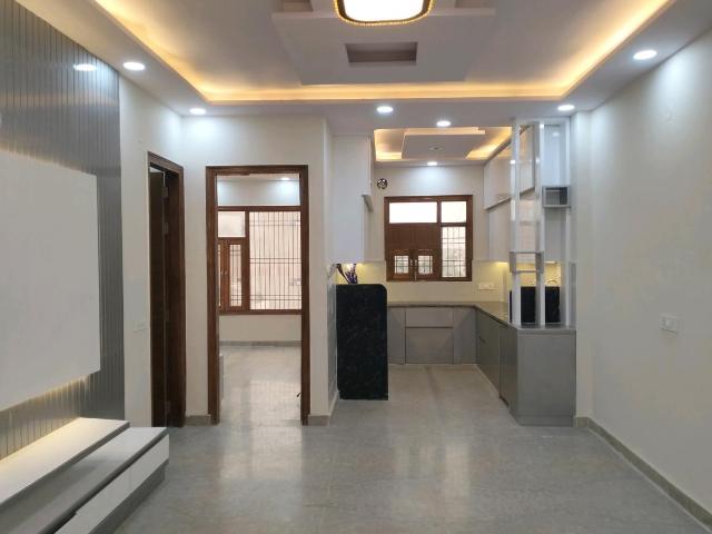 5 BHK Independent Builder Floor in Sector 21 Rohini for resale New Delhi. The reference number is 19927922