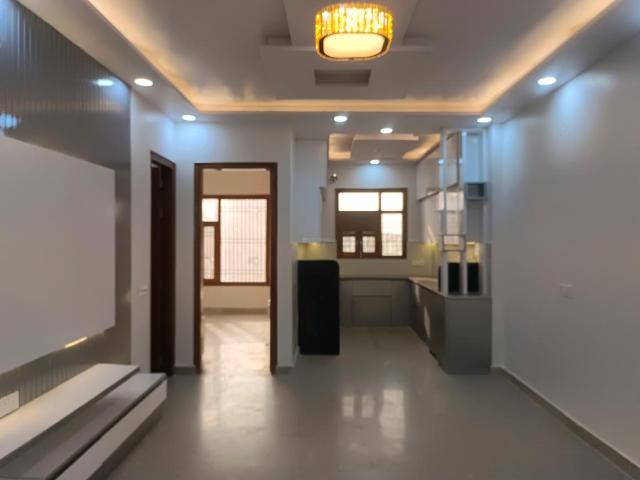5 BHK Independent Builder Floor in Sector 21 Rohini for resale New Delhi. The reference number is 20698059