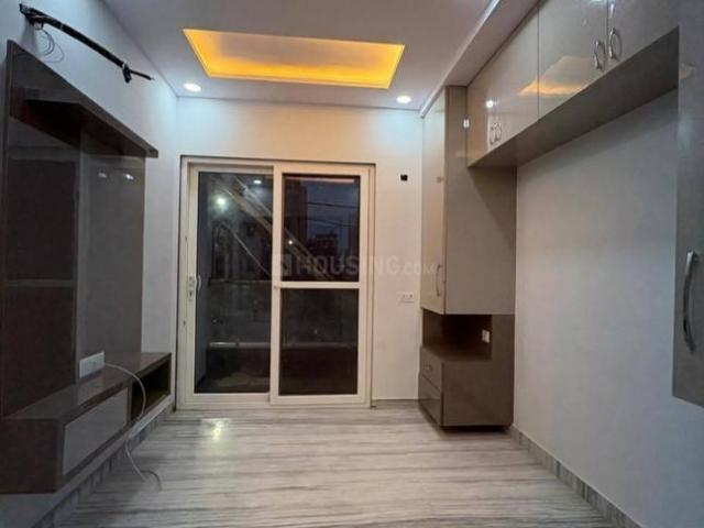5 BHK Independent Builder Floor in Sector 25 Rohini for resale New Delhi. The reference number is 20805347