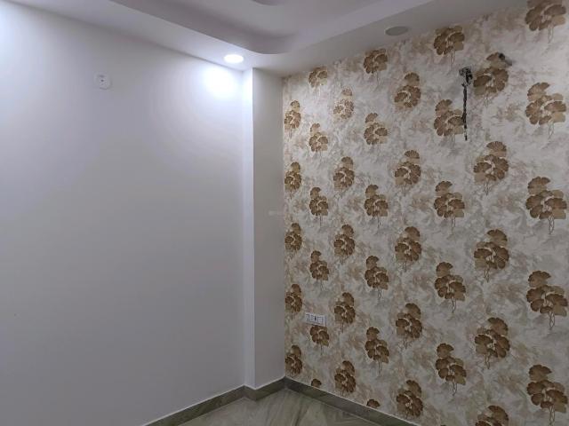 3 BHK Independent Builder Floor in Rohini Sector 28 for resale New Delhi. The reference number is 20800417
