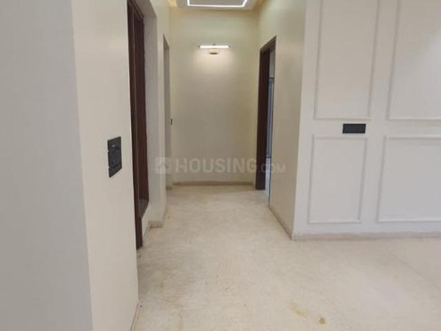 5 BHK Independent Builder Floor in Shivalik for resale New Delhi. The reference number is 19822384