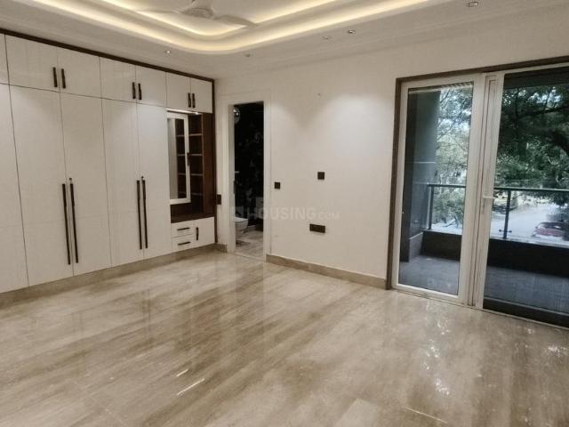 5 BHK Independent Builder Floor in Vaishali for resale Ghaziabad. The reference number is 20490501
