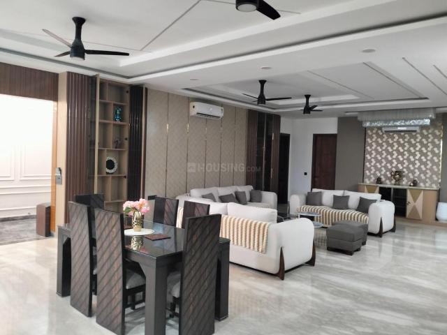 5 BHK Independent Builder Floor in Vasant Kunj for rent New Delhi. The reference number is 21055646