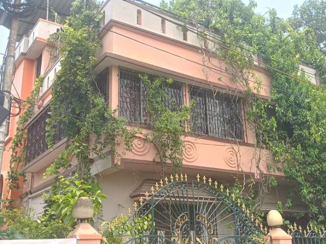 5 BHK Independent House in Thakurpukur for resale Kolkata. The reference number is 20468242